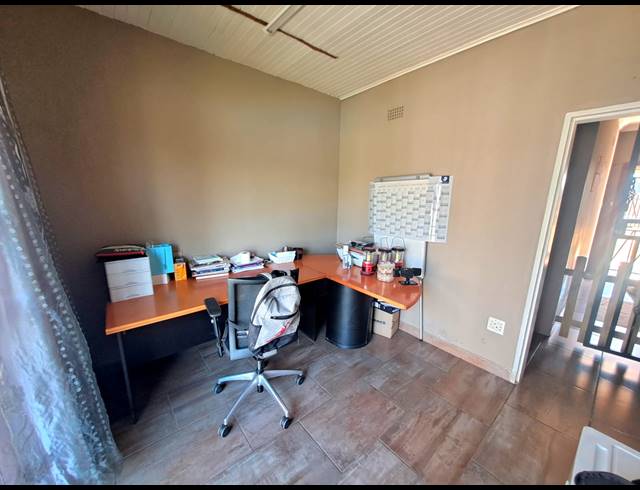 3 BEDROOM HOUSE FOR SALE IN DUNCANVILLE